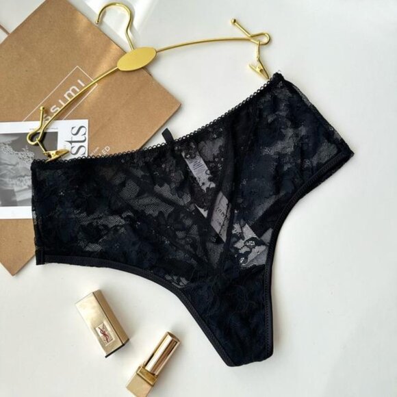 Intimissimi Lingerie 2-piece Balconette Bra (38B) and Hipster (L) Set - Picture 12 of 16